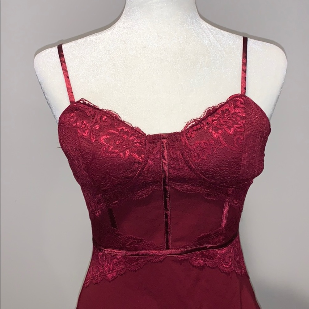 Red Bodycon Dress - Picture 2 of 4